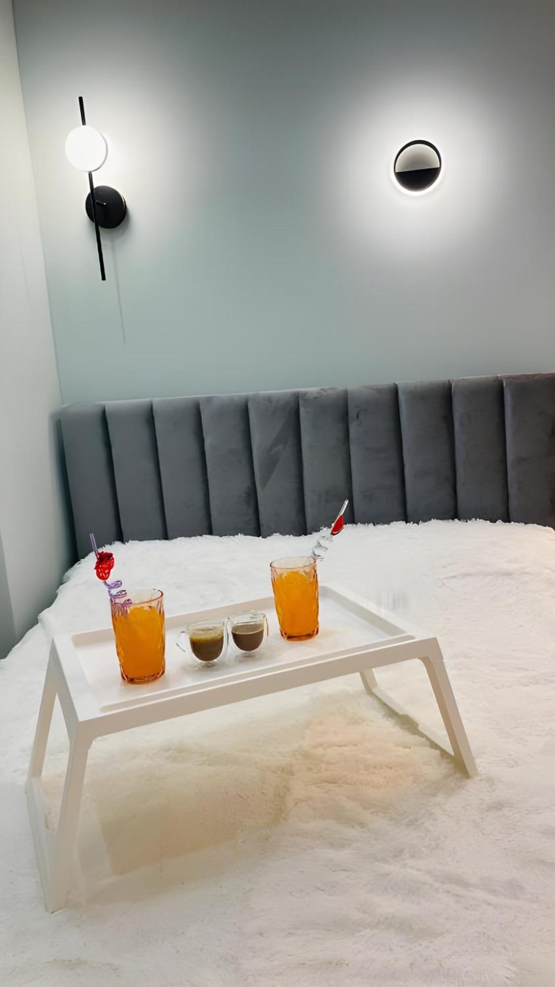 Beautiful Studio Two Steps To The Beach Торевиеха Екстериор снимка